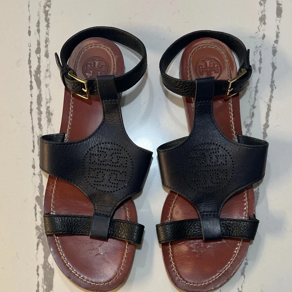 Tory Burch Black Leather Sandals size 7.5M